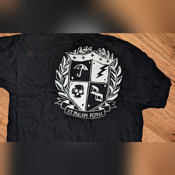 Umbrella Academy Shirt - Picture 2 of 3
